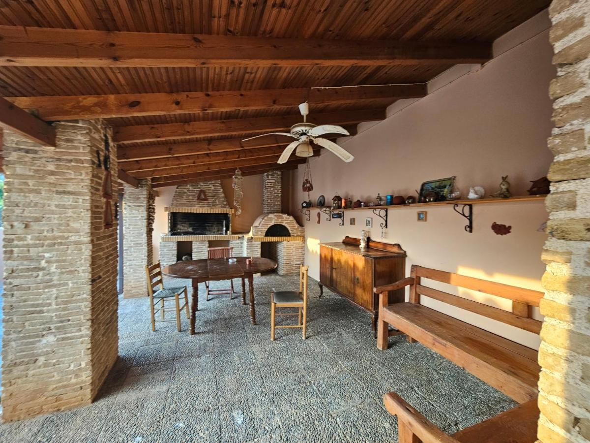 Villa Clotho Pórto Ráfti 外观 照片